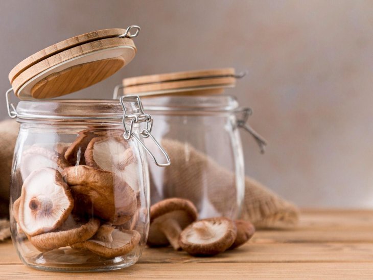 Врачи рассказали, с какими продуктами запрещено сочетать грибы