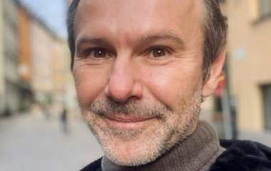 Святослав Вакарчук показал себя в 19 лет: бакенбарды и прическа «под горшок»