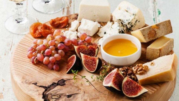 Эксперты рассказали, как твердый сыр может навредить здоровью