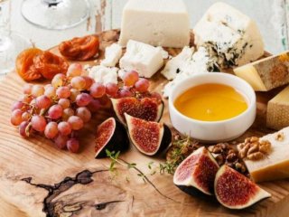 Эксперты рассказали, как твердый сыр может навредить здоровью