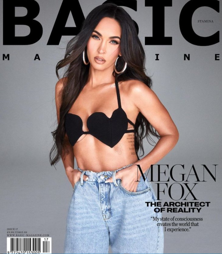 Меган Фокс снялась в бюстгальтере для обложки журнала и была обругана в сети
