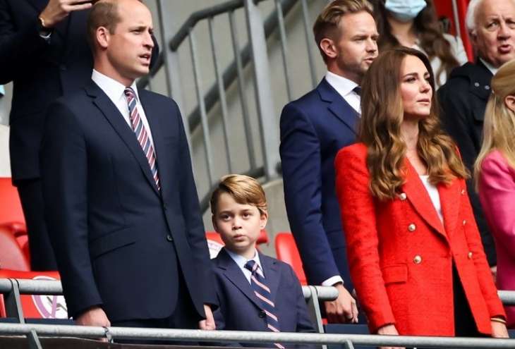 «Поплачь в свой галстук!»: 7-летнего сына принца Уильяма обвинили в слабохарактерности