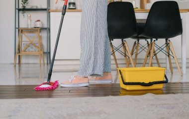 Кілька крапель у воду для миття підлоги — і в домі пахнутиме, як у найдорожчому готелі світу
