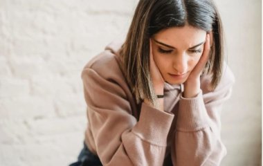 Як не зламатися у скрутній ситуації: 13 фраз, які потрібно говорити собі у важкі моменти життя