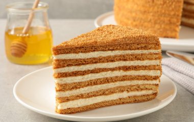 Лучшее тесто для медовика: рецепт для ленивых