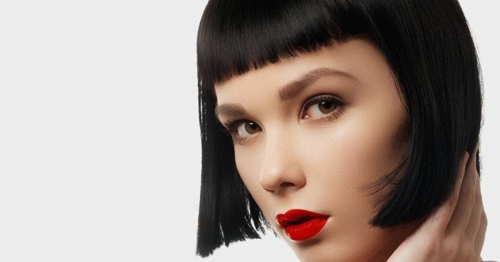 Трендова стрижка з TikTok, яка підійде для жінок після 50 років: додає об'єму навіть тонкому волоссю