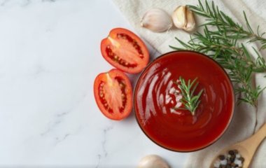 Дети будут есть ложками: рецепт домашнего кетчупа, который сохранит здоровье и кошелек