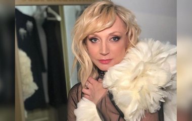 Кристина Орбакайте поделилась милым снимком мужа и дочери