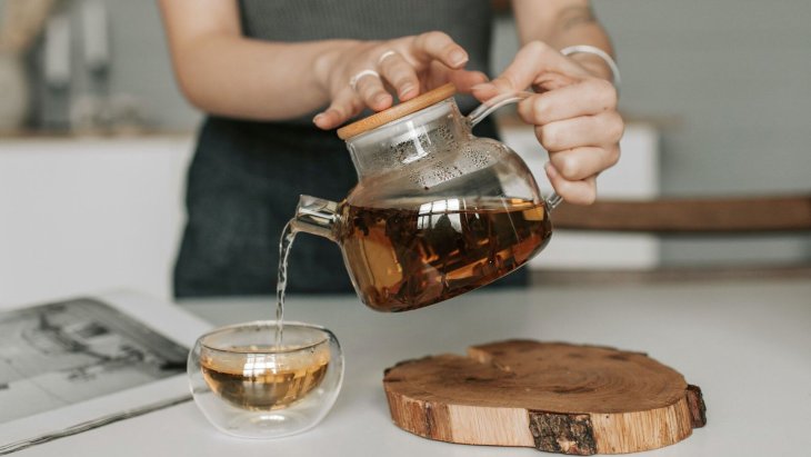 Назван самый полезный чай: выводит холестерин и снижает давление