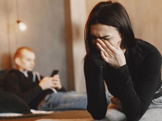 Як зупинити газлайтера: три фрази, які допоможуть протистояти маніпуляціям
