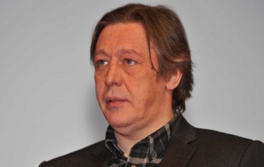 Сын Ефремова объяснил отказ от помощи отцу после смертельного ДТП: Было очень больно