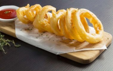 Как приготовить луковые кольца в домашних условиях