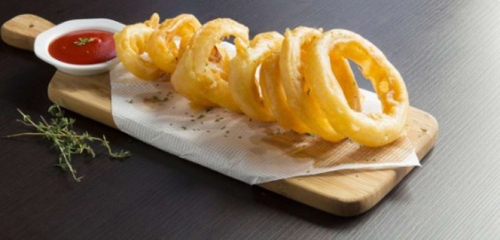 Как приготовить луковые кольца в домашних условиях