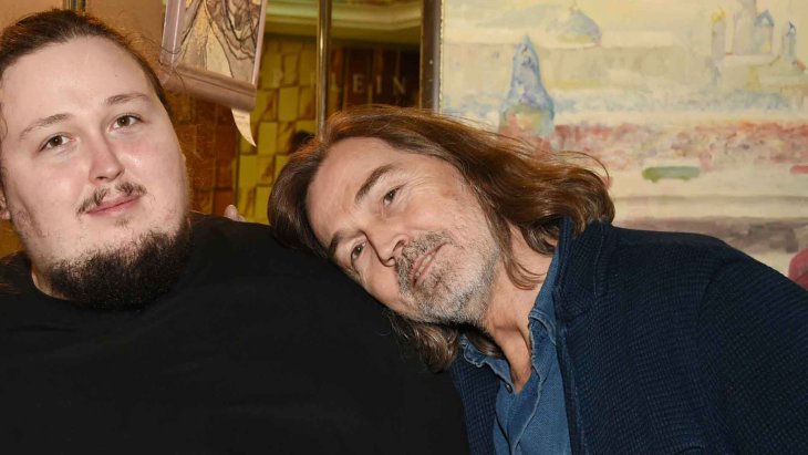 Большой кровавый след: на звездного сына Сафронова напала лошадь