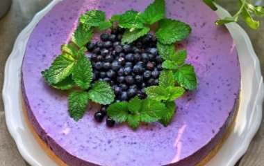 Черничный чизкейк без выпечки: элементарный рецепт