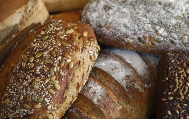 Дієтолог назвала продукти, що захищають від раку кишечника.