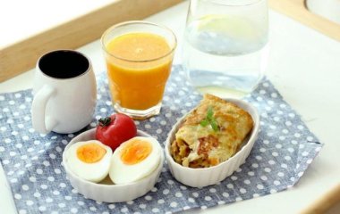 Существуют риски удушья: нутрициолог назвала опасный способ кормления детей