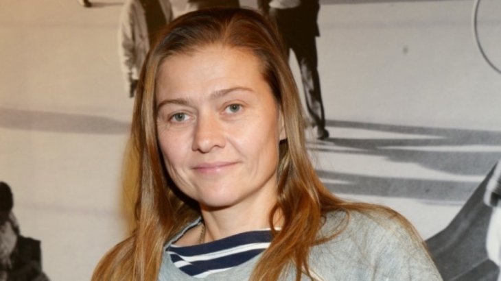 Голубкина подколола приглашенную во МХАТ Бузову