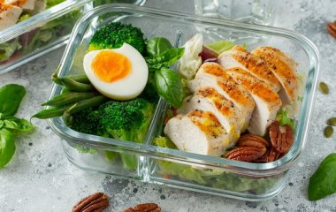 5 продуктів, які можна їсти на ніч і при цьому худнути