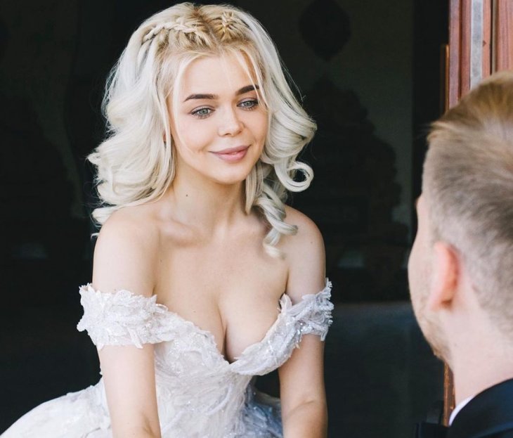 Алина Гросу во время свадьбы сменила 4 платья