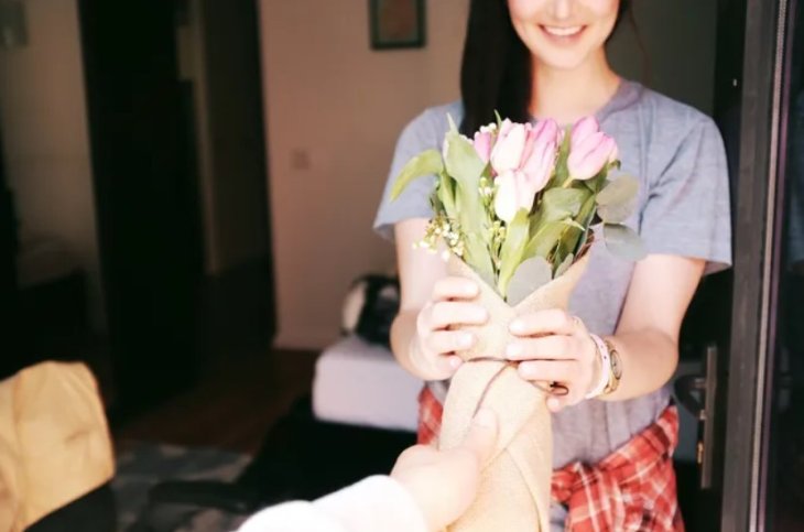Рождена для любви: 6 признаков женщины, которой повезет в отношениях