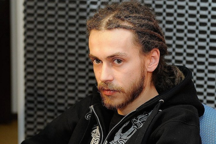 Сын Децла прекратил общаться с бабушкой после ее появления на ТВ