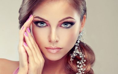 5 самых распространенных ошибок в новогоднем макияже