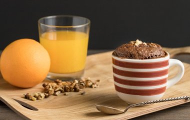 Десерт за 5 минут: простые рецепты сладких блюд в микроволновке