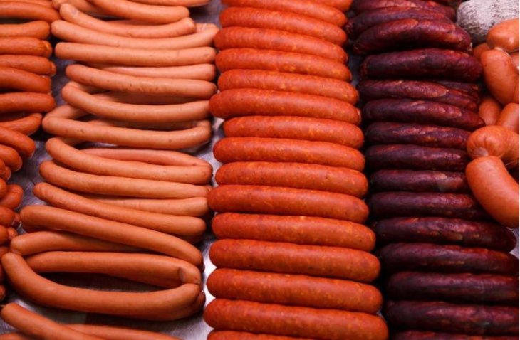 Ученые назвали три продукта, провоцирующие сгущение крови и закупорку сосудов