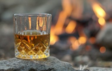 Чоловік відкрив віскі після 17 років зберігання й отримав гіркий урок