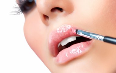 Профессиональная кисть для губ от Жени Зиновьевой