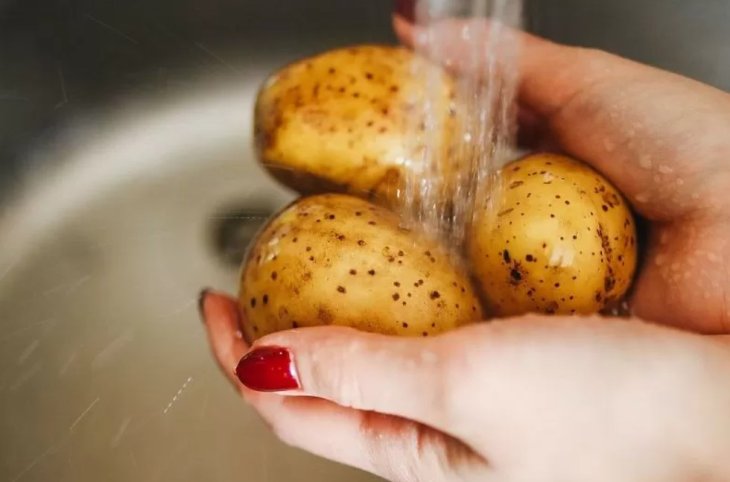 Як приготувати та правильно пити сік з картоплі для здоров'я