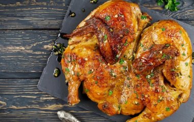 Рецепт хрусткої курки по-віденськи з особливим соусом