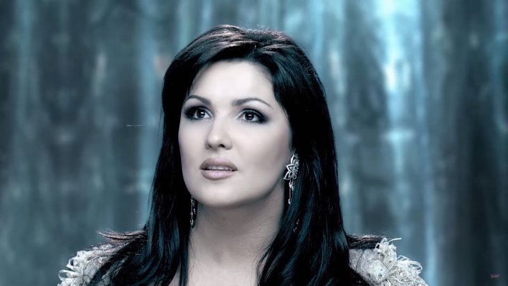 Анна Нетребко провела выходные на итальянской ферме с сыном и друзьями