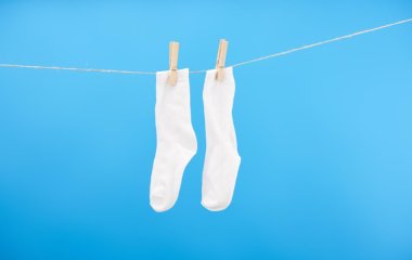 Как будто только купили: как вернуть белизну носкам