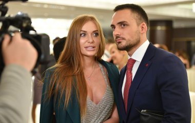 Слава Каминская с мужем сходила в кино