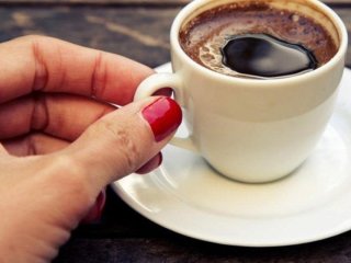 З чим корисно пити каву: що додати замість молока, щоб зробити супернапій