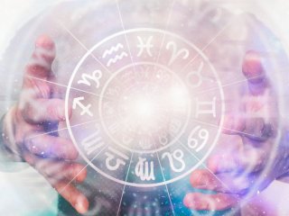 Звезды всегда благосклонны к ним: названы самые удачливые знаки зодиака