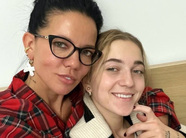 Дочь Горовой показала фото с родным отцом