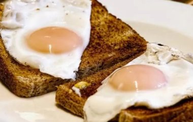 7 продуктів, які краще не їсти вранці