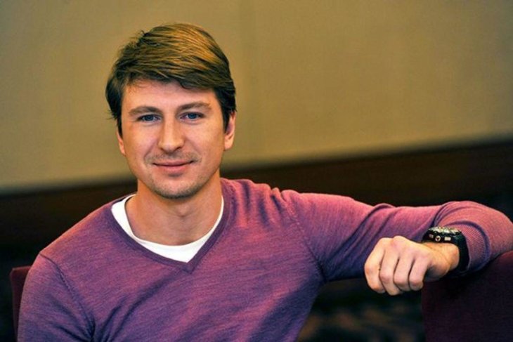 Алексей Ягудин впервые прокомментировал слухи о романе с Мирославой Карпович