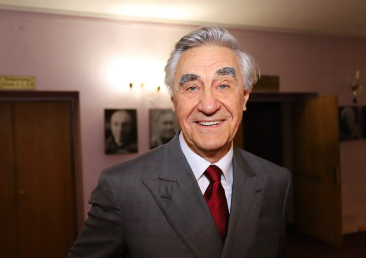 Анатолий Васильев возвращается в сериал «Сваты»