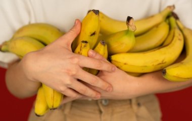 Дієтолог окреслила проблеми зі здоров'ям, які зникнуть, якщо додати до раціону банани