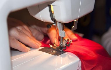 Какие факторы учитывать при выборе швейной машинки?