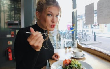 Лайфхаки, которые помогут контролировать аппетит без жестких диет и эмоционального переедания.