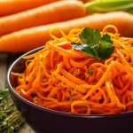 5 минут – и готово: лайфхак, как быстро сварить морковь