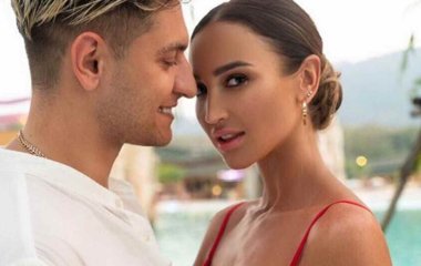 Ольга Бузова поцеловалась с Давой на камеру