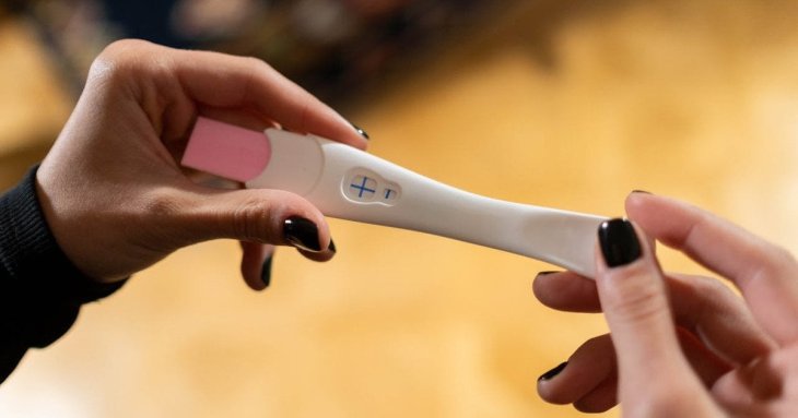 Перші ознаки вагітності до затримки місячних: що варто знати