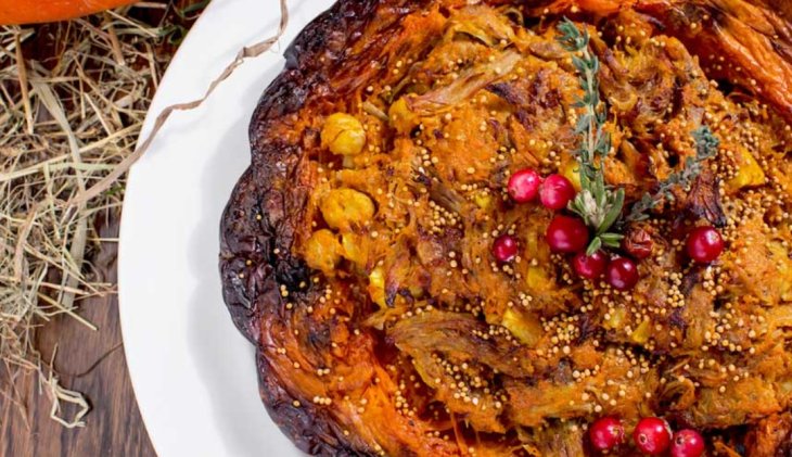 Тыква запеченная с каштанами и индейкой карри