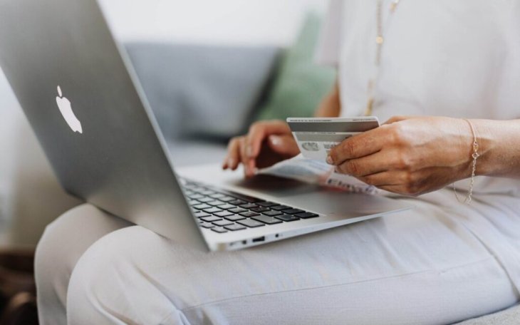 Огляд форумів для спільних покупок інфопродуктів: найкращі платформи для економії на курсах і тренінгах